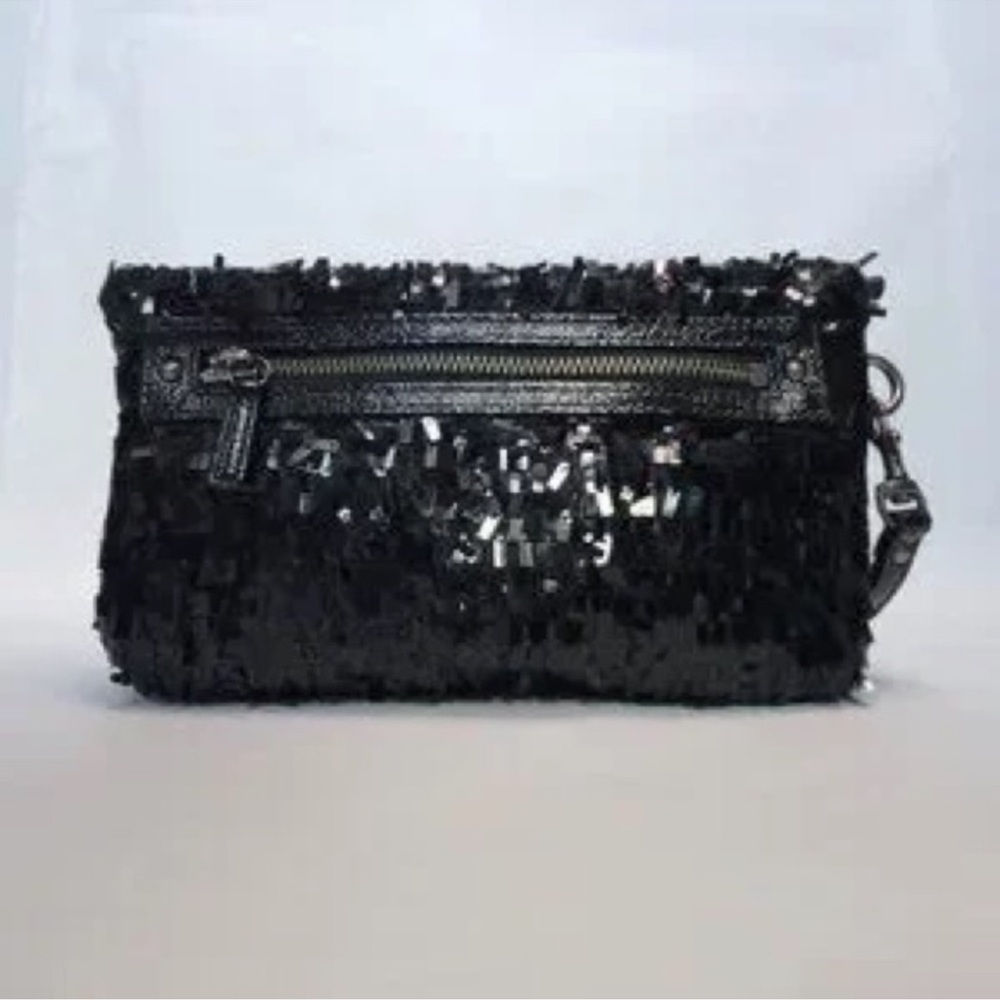 Limited EDT. Coach Black Party Sequin Clutch. Full size - Picture 5 of 8